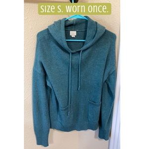 Teal pullover